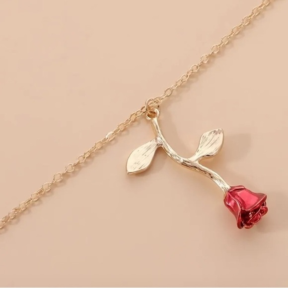 NEW Gold Rose Pendant Necklace - Picture 1 of 5